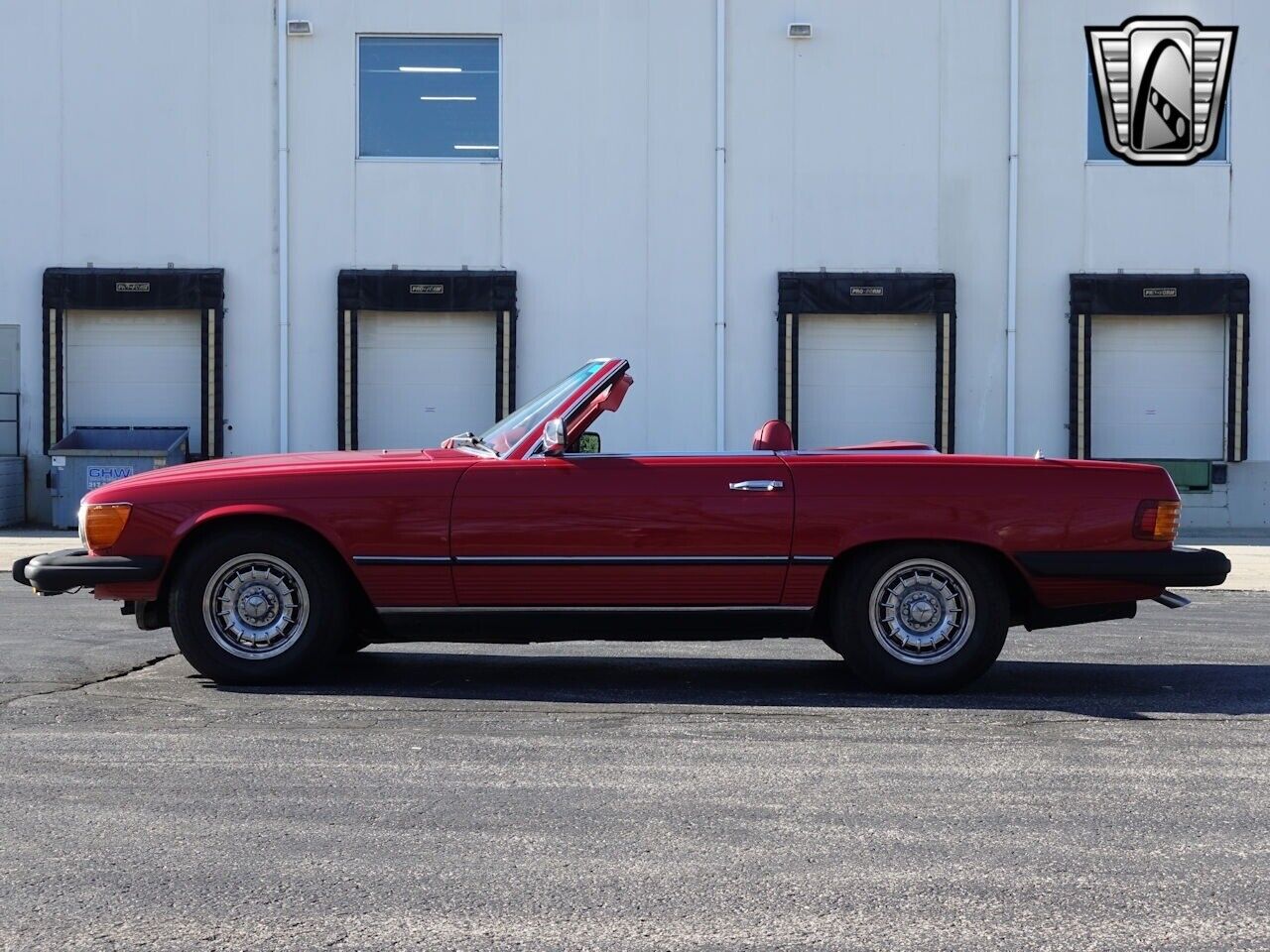 Mercedes-Benz-SL-Class-1978-Red-Red-191441-3