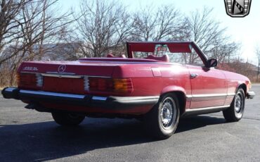 Mercedes-Benz-SL-Class-1978-Red-Red-191441-6