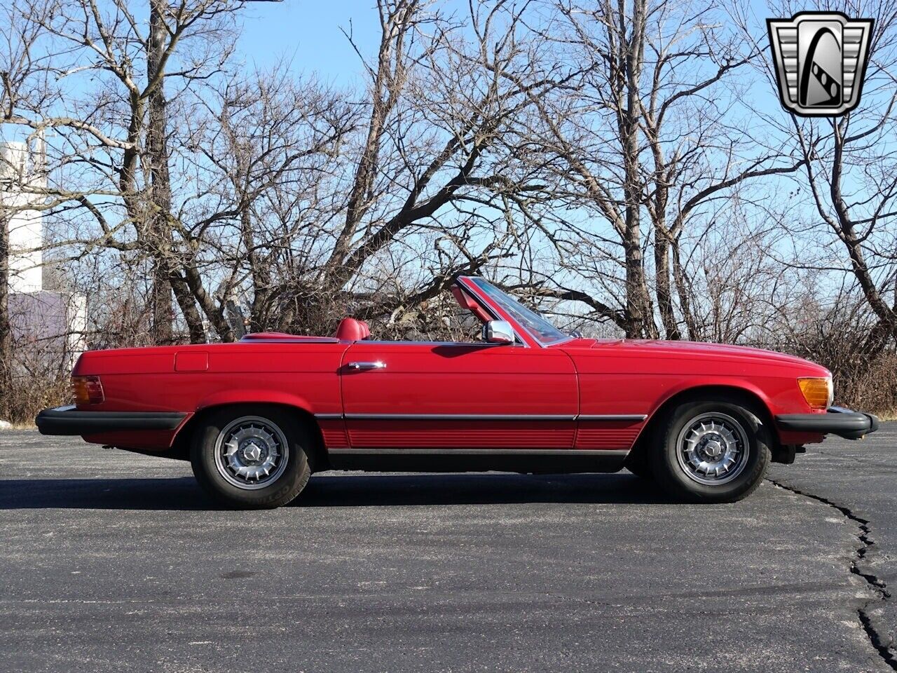 Mercedes-Benz-SL-Class-1978-Red-Red-191441-7