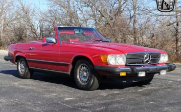 Mercedes-Benz-SL-Class-1978-Red-Red-191441-8