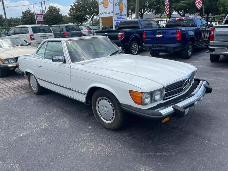 Mercedes-Benz-SL-Class-1980-1