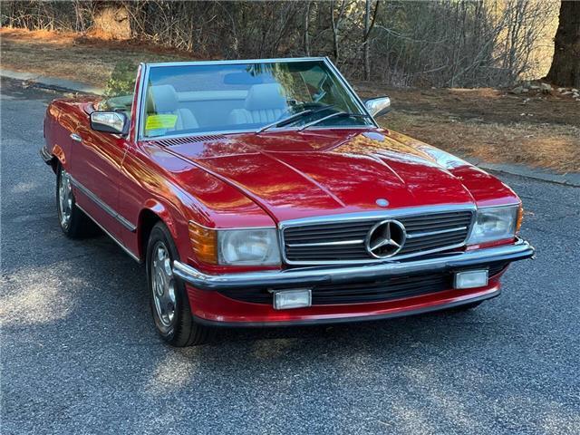 Mercedes-Benz SL-Class  1984 à vendre