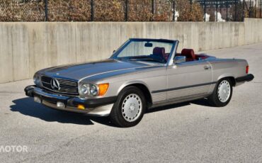 Mercedes-Benz-SL-Class-1986-Silver-Red-156732-22