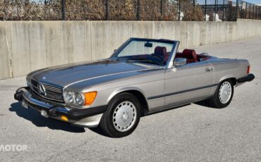 Mercedes-Benz-SL-Class-1986-Silver-Red-156732-24