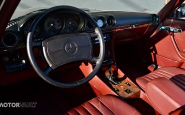 Mercedes-Benz-SL-Class-1986-Silver-Red-156732-35