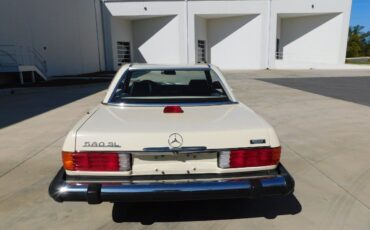 Mercedes-Benz-SL-Class-1987-Tan-Brown-36598-9