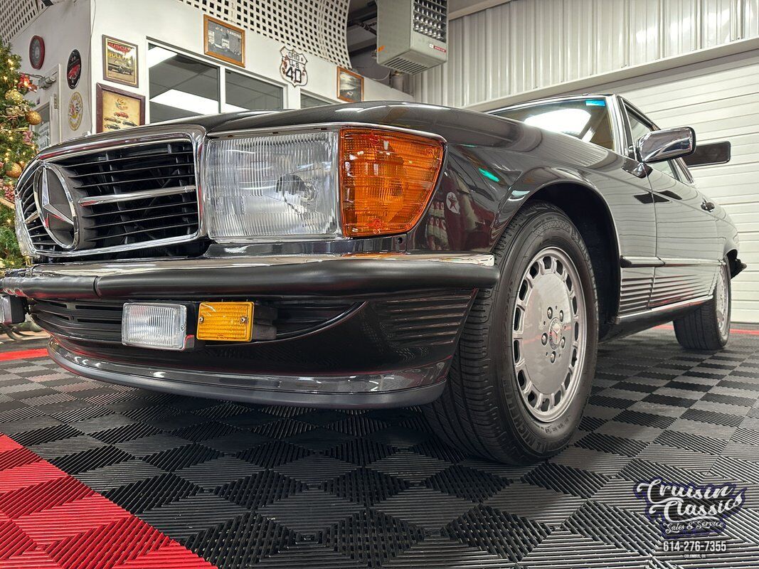 Mercedes-Benz-SL-Class-1989-46919-7