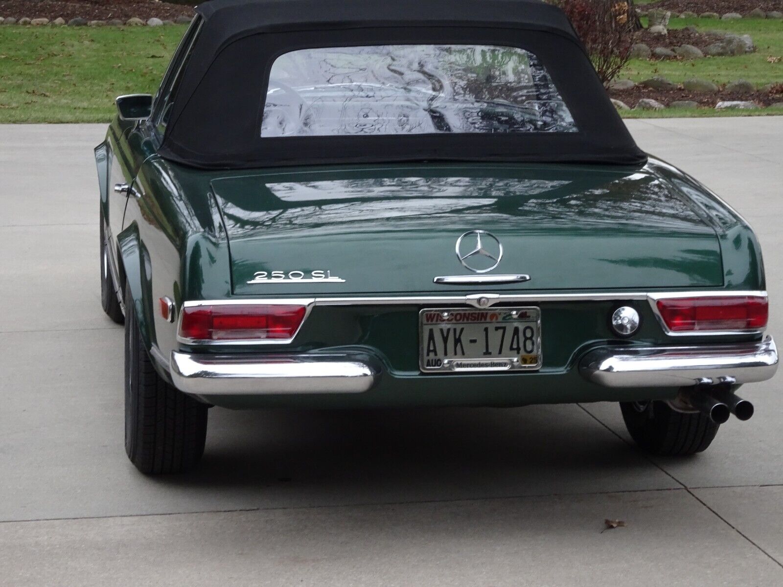 Mercedes-Benz-SL-Class-Cabriolet-1968-2