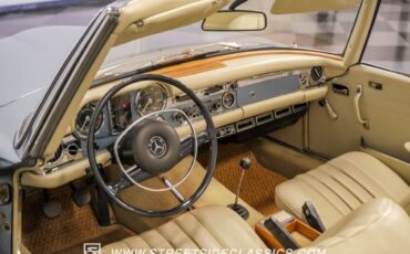 Mercedes-Benz-SL-Class-Cabriolet-1968-4