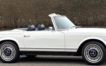 Mercedes-Benz-SL-Class-Cabriolet-1969-White-Blue-33574-28