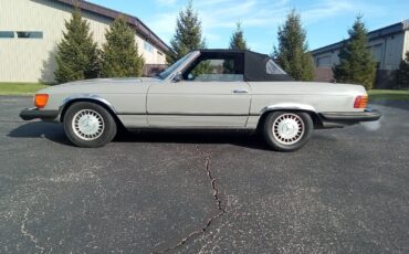 Mercedes-Benz-SL-Class-Cabriolet-1975-Gray-Black-292418-1