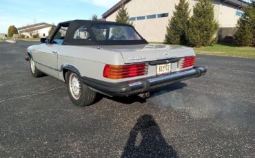 Mercedes-Benz-SL-Class-Cabriolet-1975-Gray-Black-292418-2