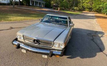 Mercedes-Benz-SL-Class-Cabriolet-1976-3