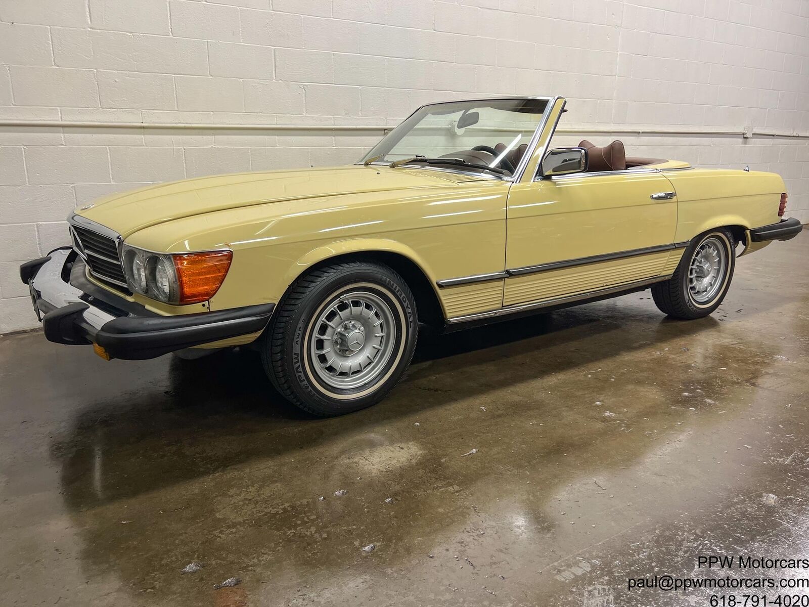 Mercedes-Benz-SL-Class-Cabriolet-1977-1