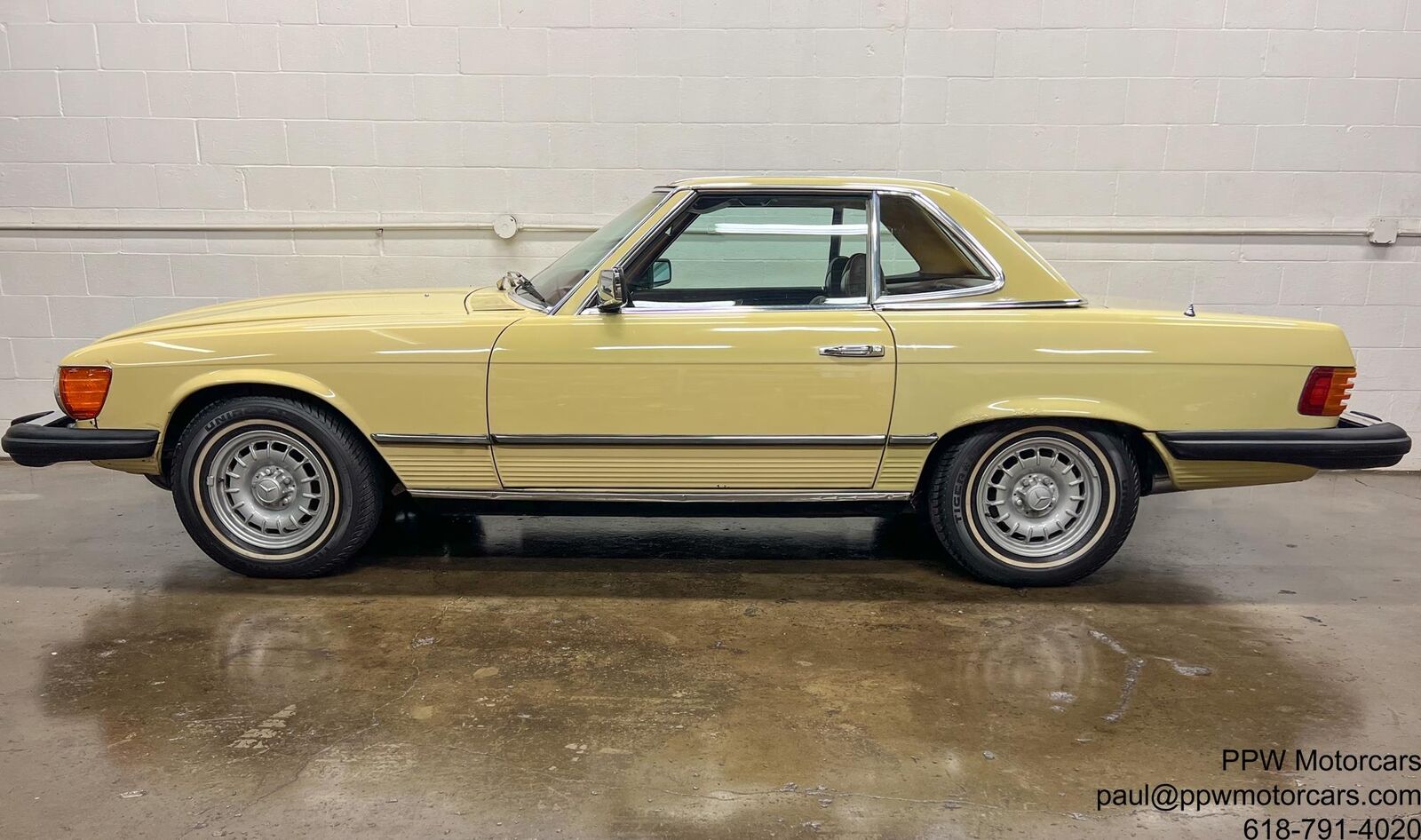 Mercedes-Benz-SL-Class-Cabriolet-1977-12