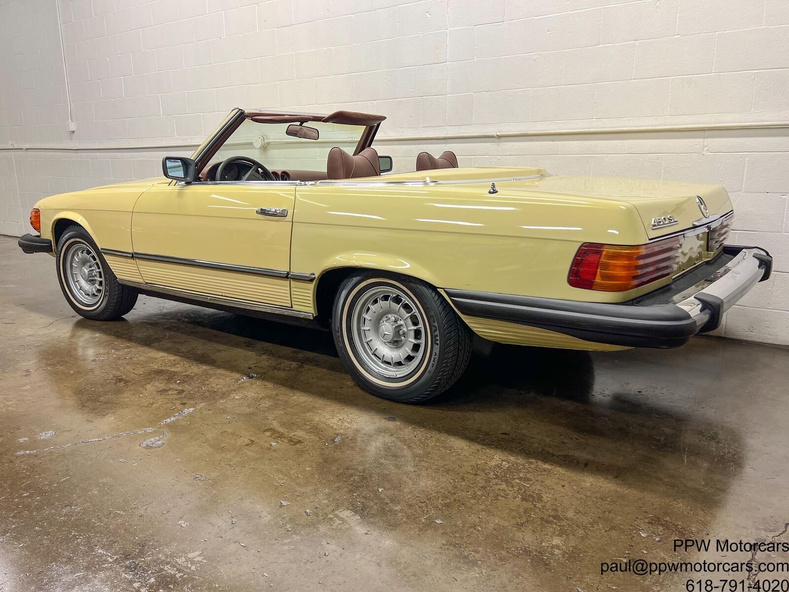 Mercedes-Benz-SL-Class-Cabriolet-1977-2