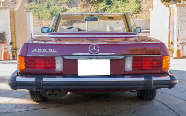 Mercedes-Benz-SL-Class-Cabriolet-1979-6