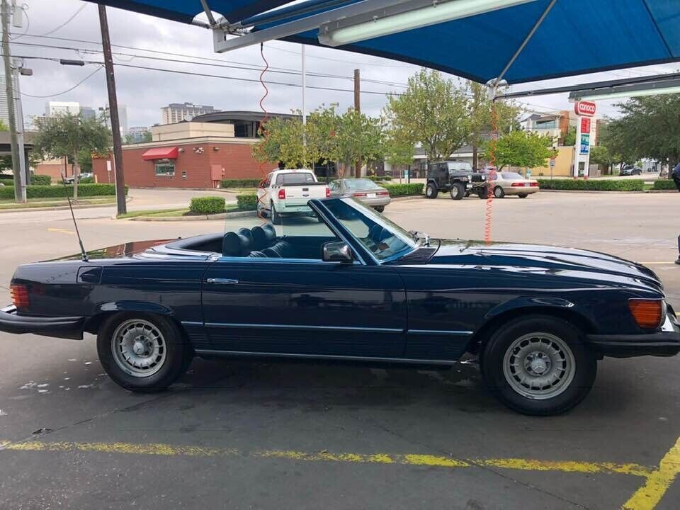 Mercedes-Benz-SL-Class-Cabriolet-1979-Blue-Blue-204387-2