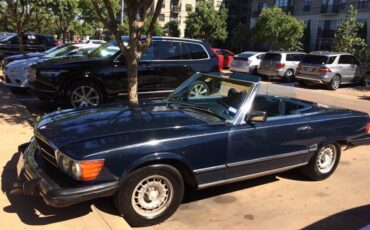 Mercedes-Benz-SL-Class-Cabriolet-1979-Blue-Blue-204387-7