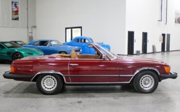 Mercedes-Benz-SL-Class-Cabriolet-1979-Red-SaffronBamboo-178156-6