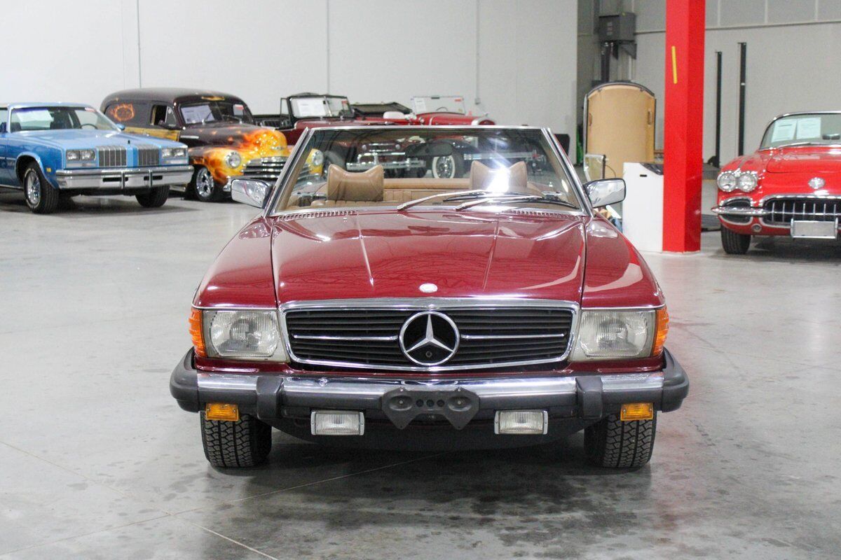 Mercedes-Benz-SL-Class-Cabriolet-1979-Red-SaffronBamboo-178156-8