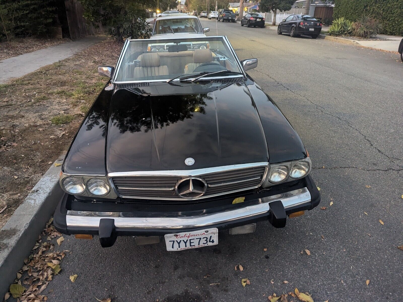 Mercedes-Benz-SL-Class-Cabriolet-1980-1