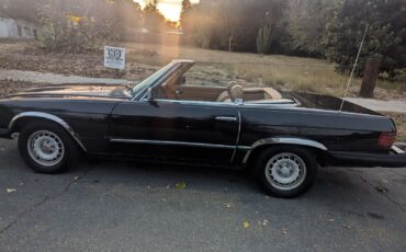 Mercedes-Benz-SL-Class-Cabriolet-1980-10