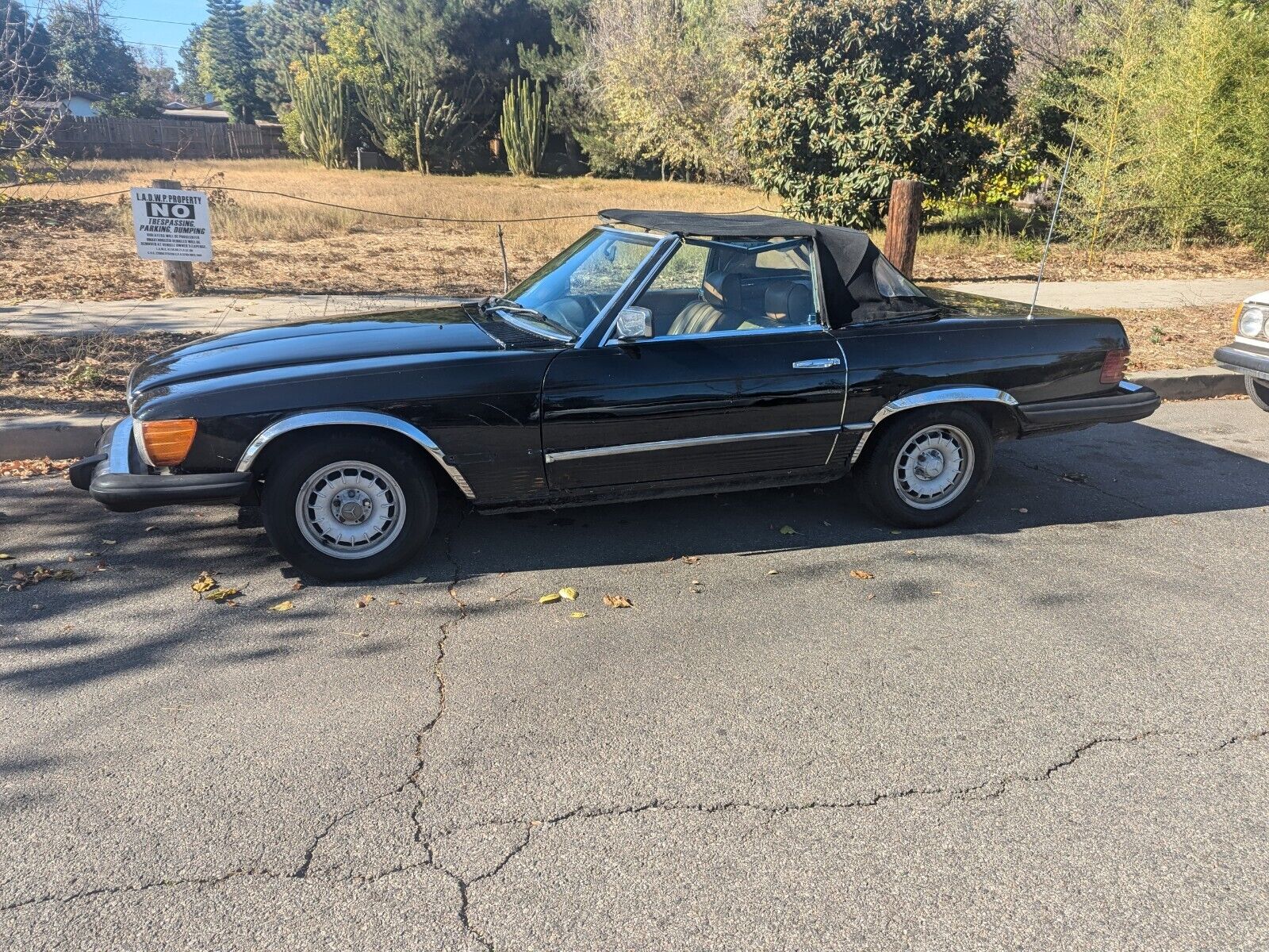 Mercedes-Benz-SL-Class-Cabriolet-1980-13