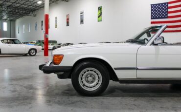 Mercedes-Benz-SL-Class-Cabriolet-1984-1