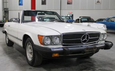 Mercedes-Benz-SL-Class-Cabriolet-1984-10