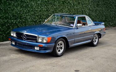 Mercedes-Benz-SL-Class-Cabriolet-1984-27