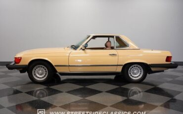 Mercedes-Benz-SL-Class-Cabriolet-1984-Yellow-Tan-124539-7