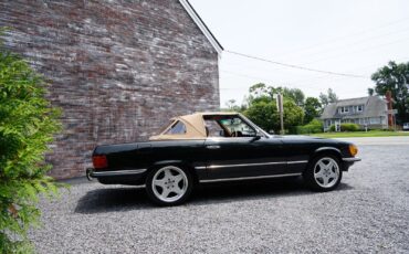 Mercedes-Benz-SL-Class-Cabriolet-1985-Green-Tan-182490-1