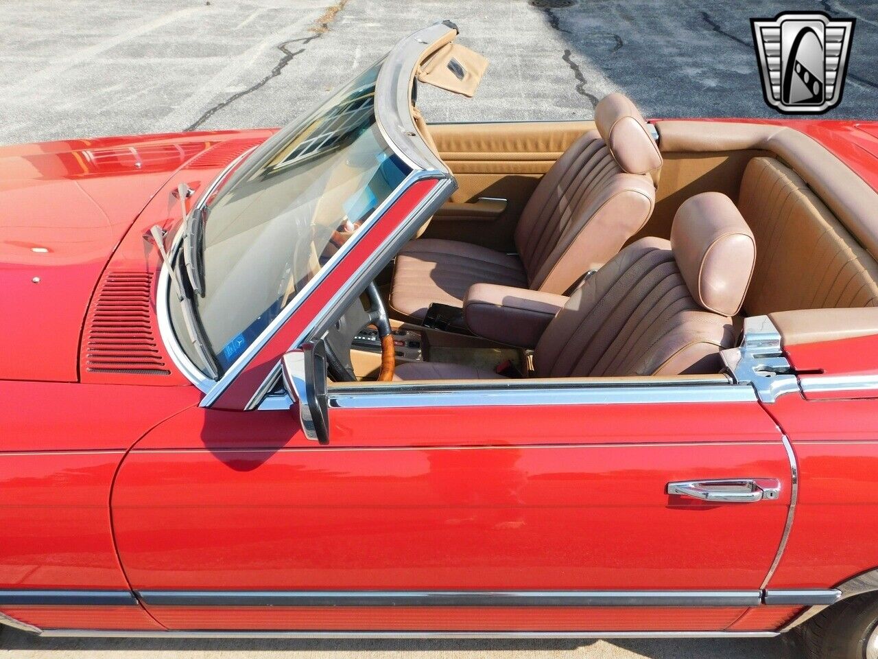 Mercedes-Benz-SL-Class-Cabriolet-1985-Red-Tan-144865-10