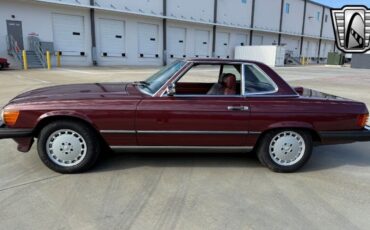 Mercedes-Benz-SL-Class-Cabriolet-1986-Red-Black-124502-2