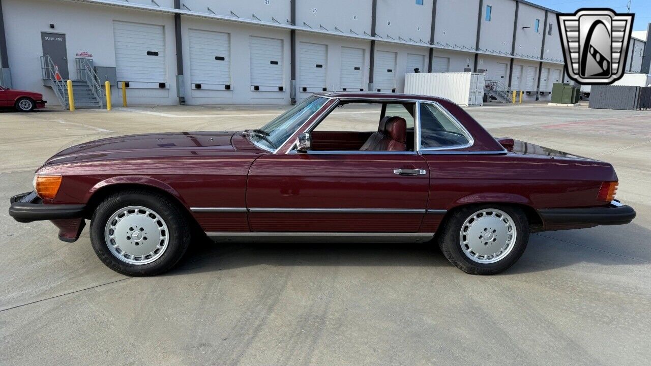 Mercedes-Benz-SL-Class-Cabriolet-1986-Red-Black-124502-2