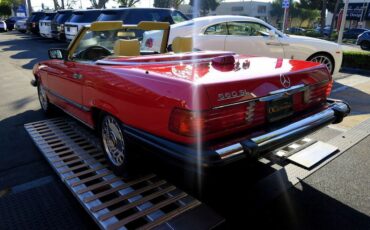 Mercedes-Benz-SL-Class-Cabriolet-1986-Red-Creme-Beige-174557-6