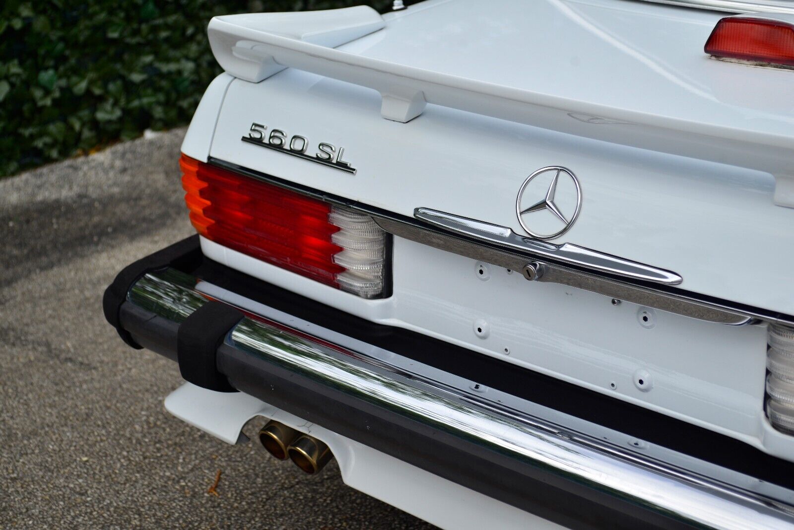 Mercedes-Benz-SL-Class-Cabriolet-1986-White-Red-152888-5