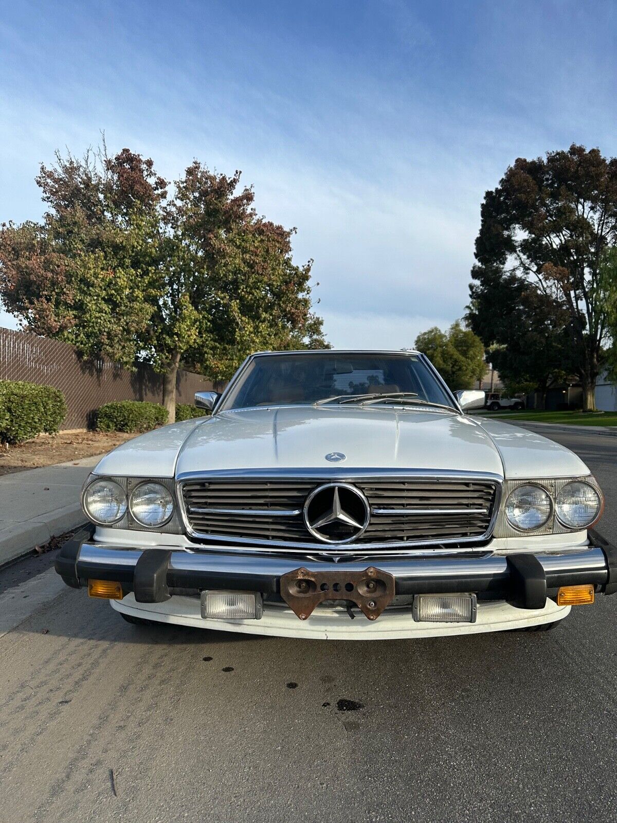 Mercedes-Benz-SL-Class-Cabriolet-1987-1