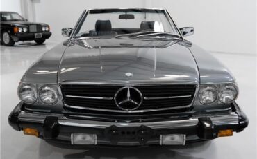 Mercedes-Benz-SL-Class-Cabriolet-1987-4