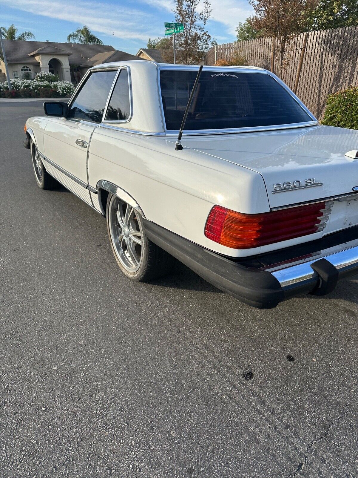 Mercedes-Benz-SL-Class-Cabriolet-1987-5