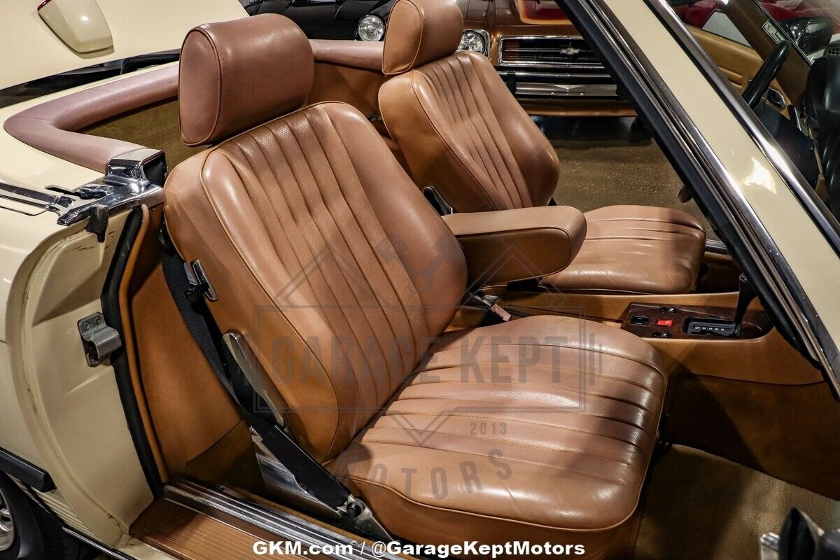 Mercedes-Benz-SL-Class-Cabriolet-1987-Cream-Tan-143438-6