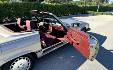 Mercedes-Benz-SL-Class-Cabriolet-1987-Gray-Burgundy-129230-19