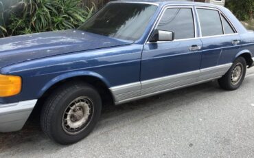 Mercedes-benz-300sd-diesel-1982-blue-386242