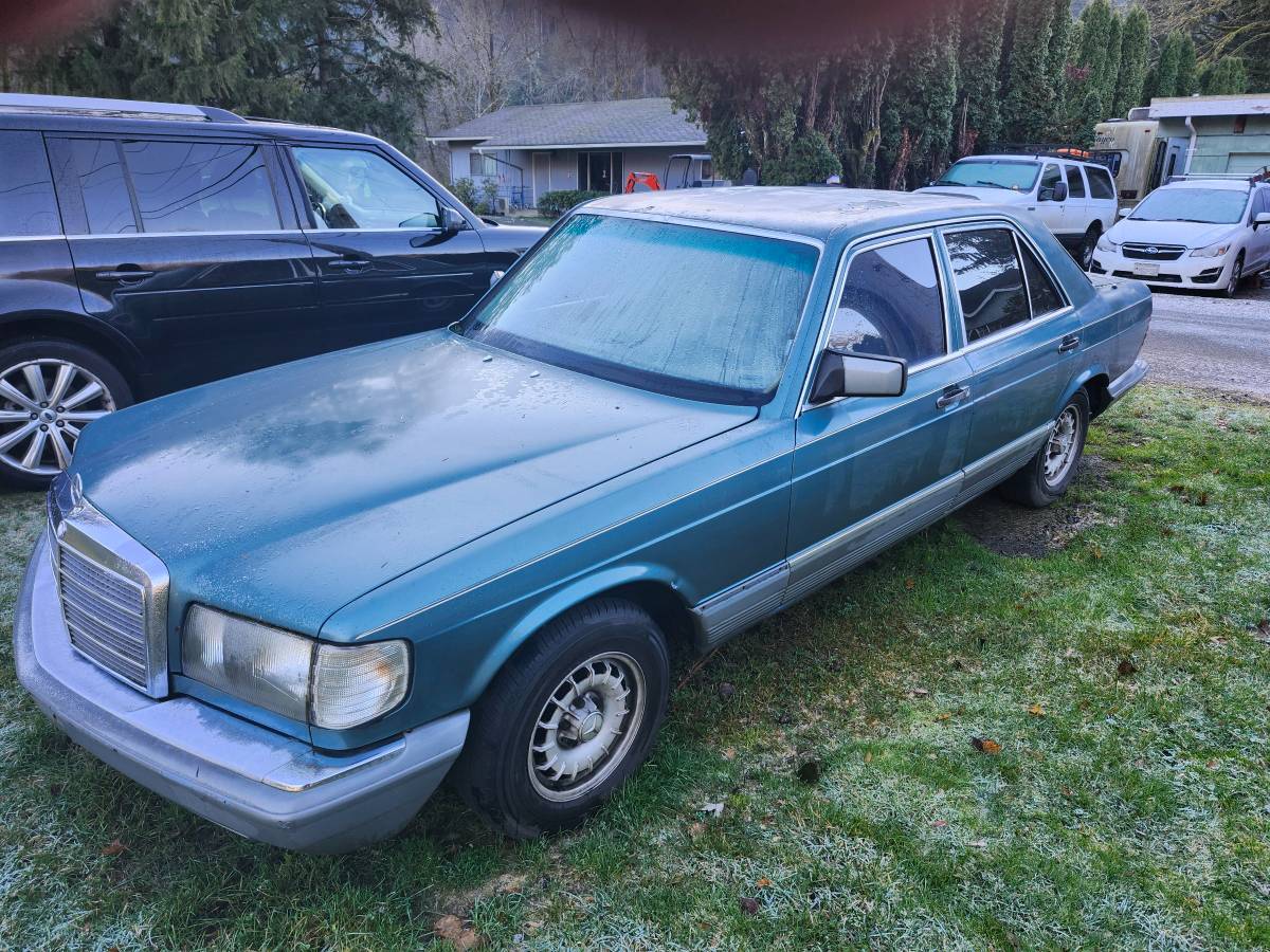 Mercedes-benz-300sd-diesel-1984-green-640517-1