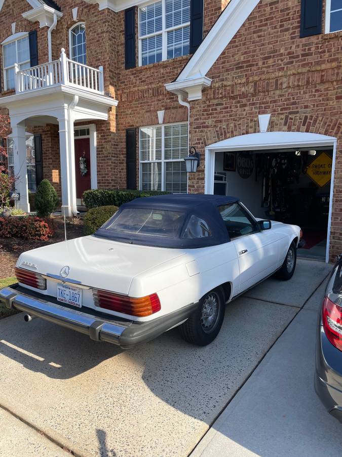 Mercedes-benz-380-sl-1981-8