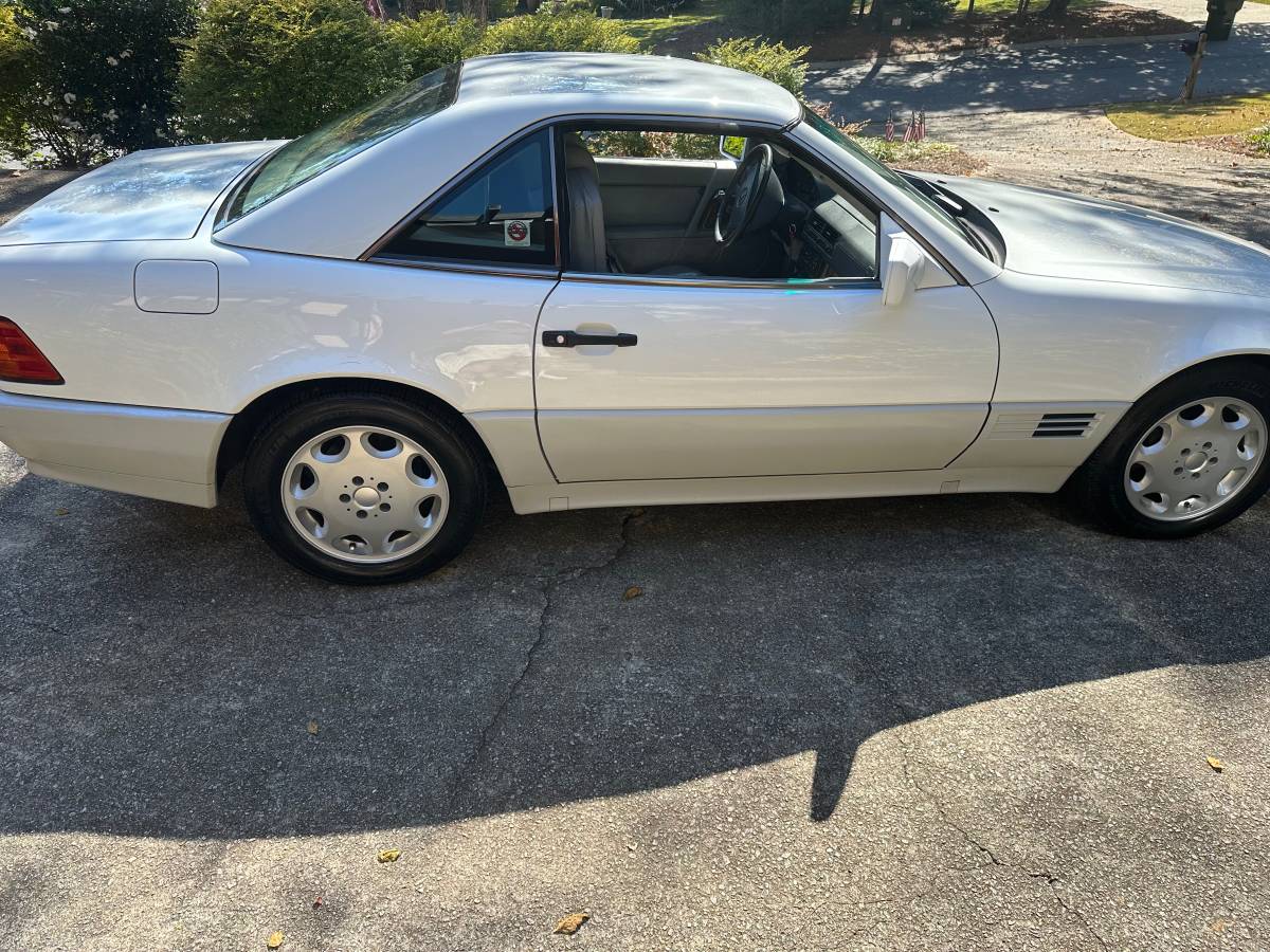 Mercedes-benz-500sl-1992-white-199558-2