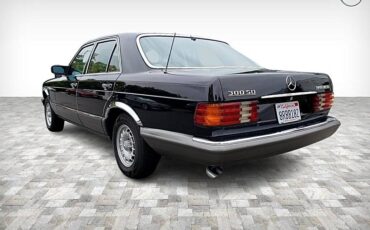 Mercedes-benz-Benz-300-sd-diesel-1985-custom-125368-11