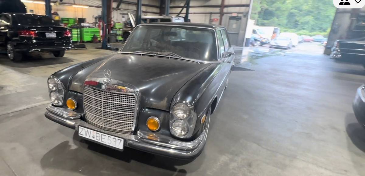 Mercedes-benz-Benz-300-sel-1971-4