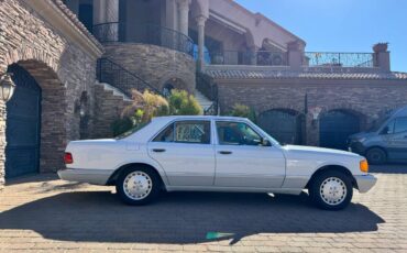 Mercedes-benz-Benz-300se-1989-white-57936-7